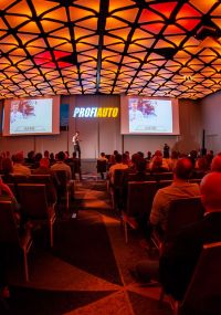 VII Konferencja ProfiAuto i Konferencja Partnerów Handlowych Moto-Profil pod hasłem dynamicznego rozwoju